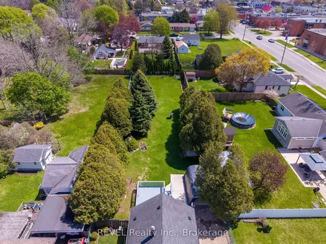 3430 Saint George Avenue Niagara Falls ON L2J 2P8