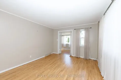3430 Saint George Avenue Niagara Falls ON L2J 2P8