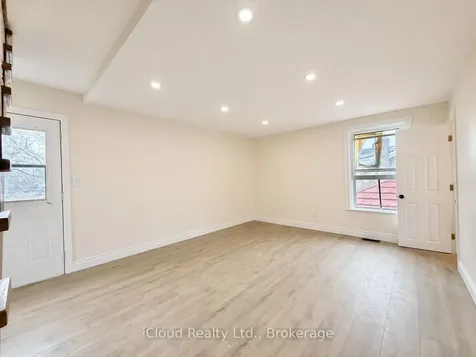 405 Upper Wentworth Street Hamilton ON L9A 4T4