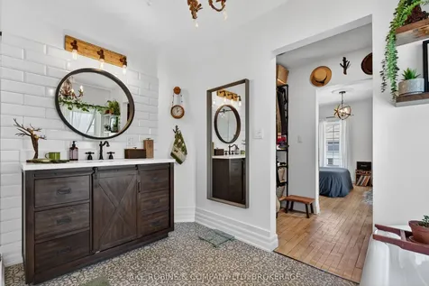 124 Catharine Street Port Colborne ON L3K 4K4