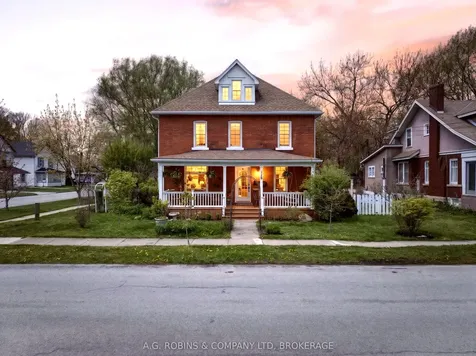 124 Catharine Street Port Colborne ON L3K 4K4