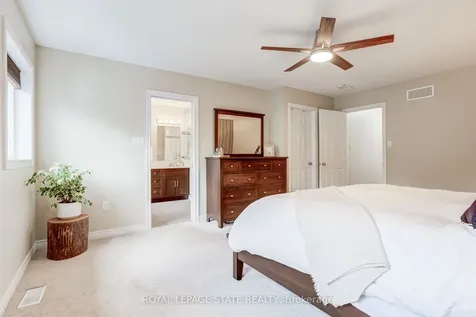 22 Rooke Court Guelph ON N1K 0B8