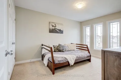 22 Rooke Court Guelph ON N1K 0B8