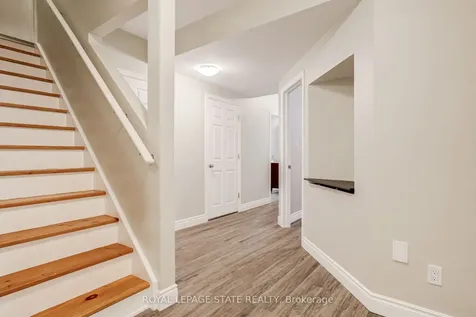 22 Rooke Court Guelph ON N1K 0B8
