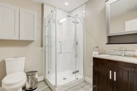 22 Rooke Court Guelph ON N1K 0B8