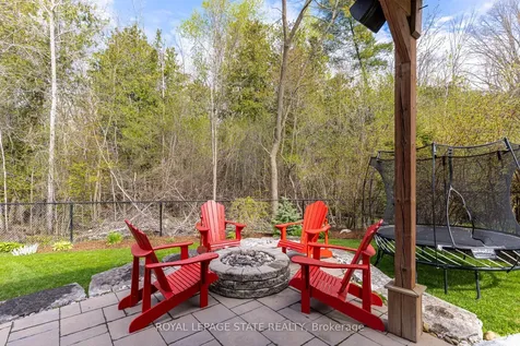 22 Rooke Court Guelph ON N1K 0B8