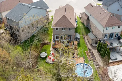 22 Rooke Court Guelph ON N1K 0B8