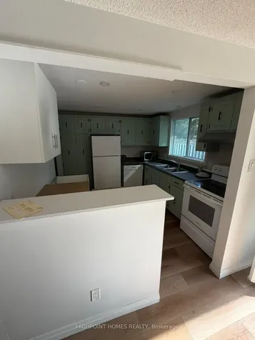 466 Midwood Crescent Waterloo ON N2L 5N5