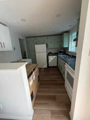 466 Midwood Crescent Waterloo ON N2L 5N5