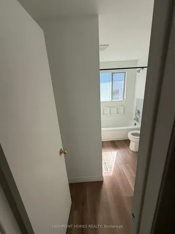 466 Midwood Crescent Waterloo ON N2L 5N5