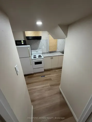 466 Midwood Crescent Waterloo ON N2L 5N5