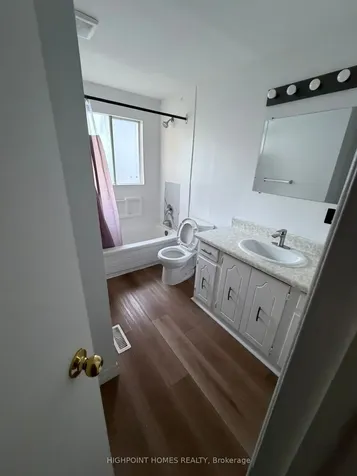 466 Midwood Crescent Waterloo ON N2L 5N5
