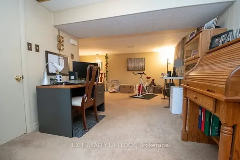 529 Shirley Avenue Peterborough ON K9J 5N9