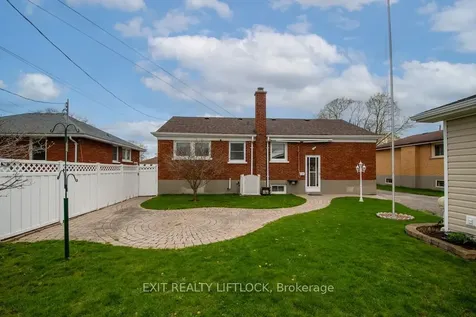 529 Shirley Avenue Peterborough ON K9J 5N9