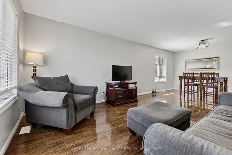 182 Briceland Street Kingston ON K7K 7L2