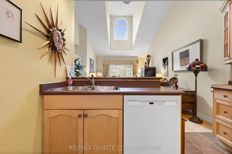 25 Heartwood Drive Belleville ON K8P 5M2