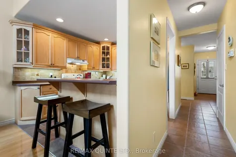 25 Heartwood Drive Belleville ON K8P 5M2