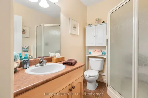 25 Heartwood Drive Belleville ON K8P 5M2