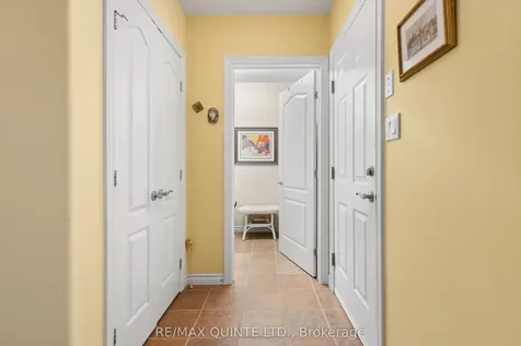25 Heartwood Drive Belleville ON K8P 5M2