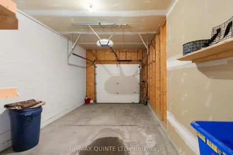 25 Heartwood Drive Belleville ON K8P 5M2