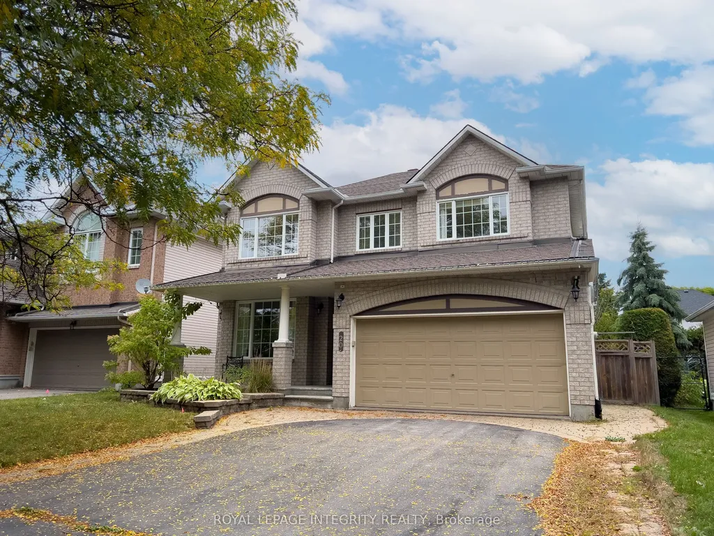 20 Farmfield Crescent Kanata ON K2M 2S9