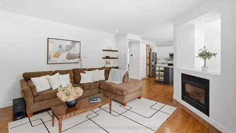 20 Farmfield Crescent Kanata ON K2M 2S9