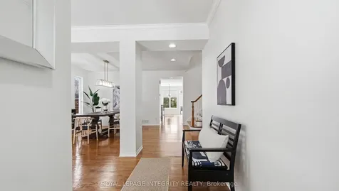 20 Farmfield Crescent Kanata ON K2M 2S9
