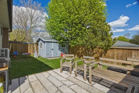 19 Greendale Crescent Kitchener ON N2A 2R5