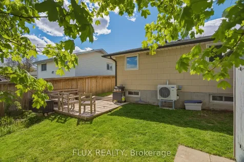 19 Greendale Crescent Kitchener ON N2A 2R5