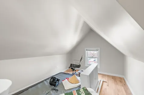 276 Victoria Street Kingston ON K7L 3Z1