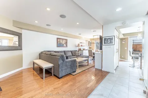 617 Tackaberry Drive North Bay ON P1B 9L2
