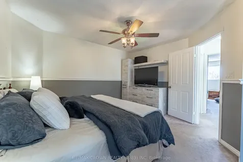 617 Tackaberry Drive North Bay ON P1B 9L2