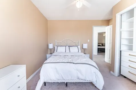 617 Tackaberry Drive North Bay ON P1B 9L2