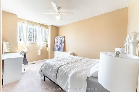 617 Tackaberry Drive North Bay ON P1B 9L2