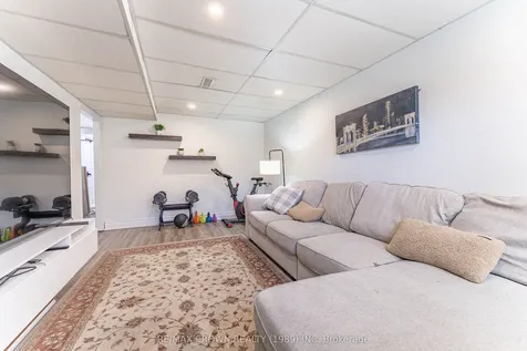 617 Tackaberry Drive North Bay ON P1B 9L2