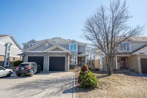 617 Tackaberry Drive North Bay ON P1B 9L2