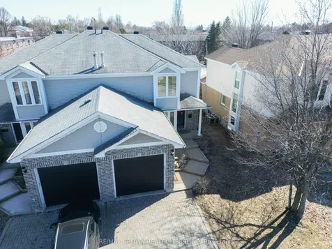 617 Tackaberry Drive North Bay ON P1B 9L2