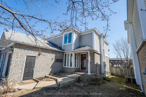 617 Tackaberry Drive North Bay ON P1B 9L2