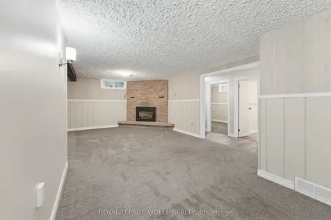 24 Hillmount Street Kitchener ON N2C 2C6