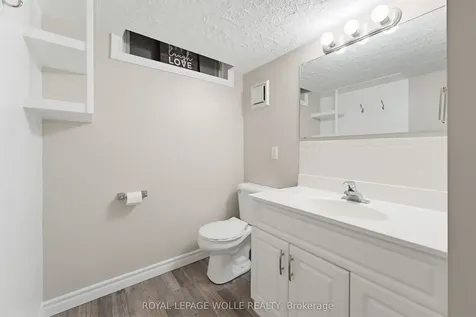 24 Hillmount Street Kitchener ON N2C 2C6