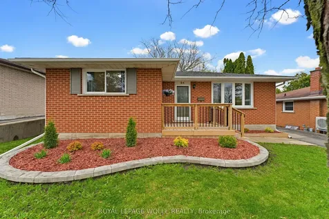 24 Hillmount Street Kitchener ON N2C 2C6