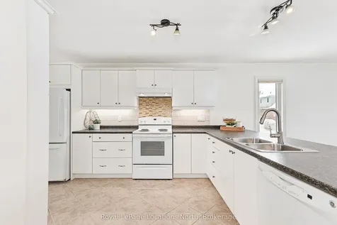 102 Empire Lane Meaford ON N4L 0A5