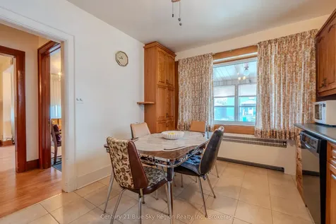 137 Second Avenue E North Bay ON P1B 1L3