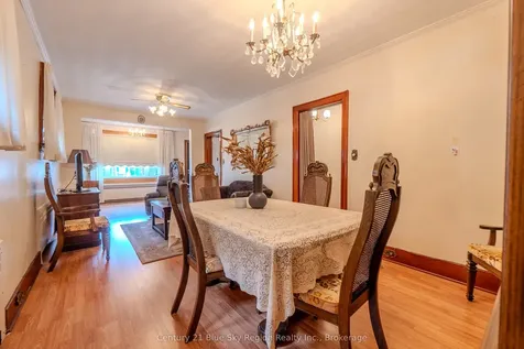 137 Second Avenue E North Bay ON P1B 1L3