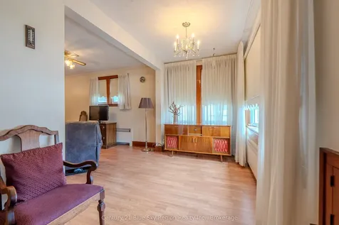 137 Second Avenue E North Bay ON P1B 1L3