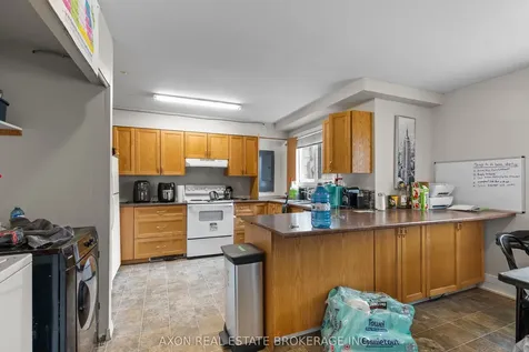 276 Victoria Street Kingston ON K7L 3Z1
