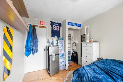 276 Victoria Street Kingston ON K7L 3Z1