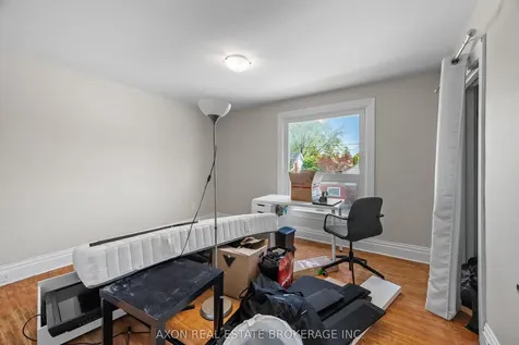 276 Victoria Street Kingston ON K7L 3Z1