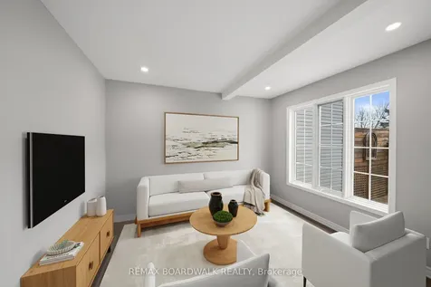 92 Kincardine Drive Kanata ON K2V 1B2