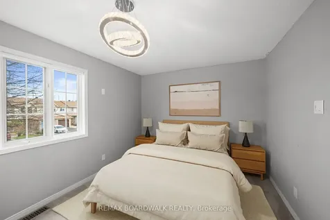 92 Kincardine Drive Kanata ON K2V 1B2